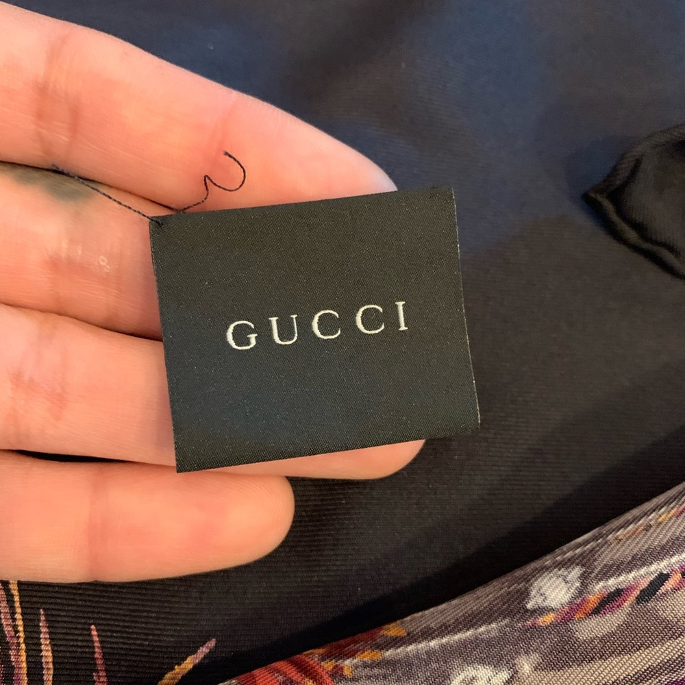 Gucci Peacock Feather Silk Twill Foulard Scarf - Picture 5 of 10